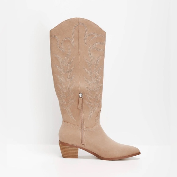 NWT Vici Montford Sueded Western Boots |Size 7.5 - Picture 4 of 4